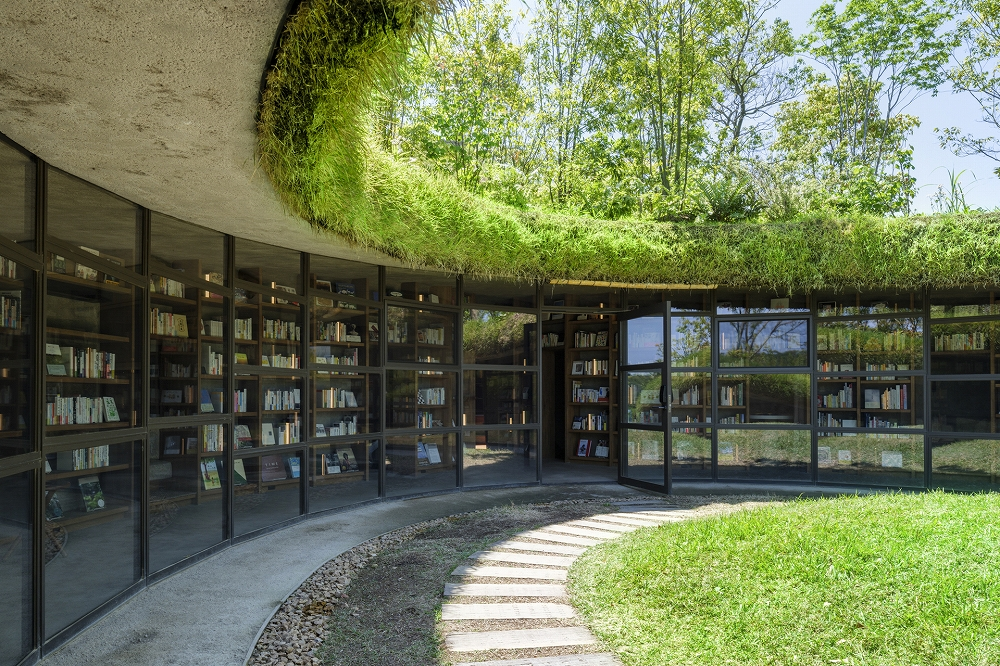 Architecture : La bibliothèque dans la Terre